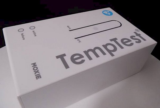 Abbildung 13a: TempTest® Gerät zur standardisierten Kälteprovokation der Haut.